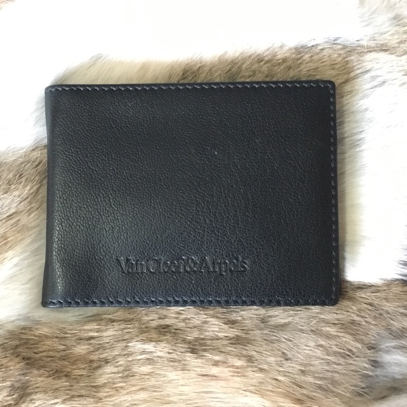 Van Cleef & Arpels Other - 🆕Van Cleef & Arpels Leather Wallet Money Clip